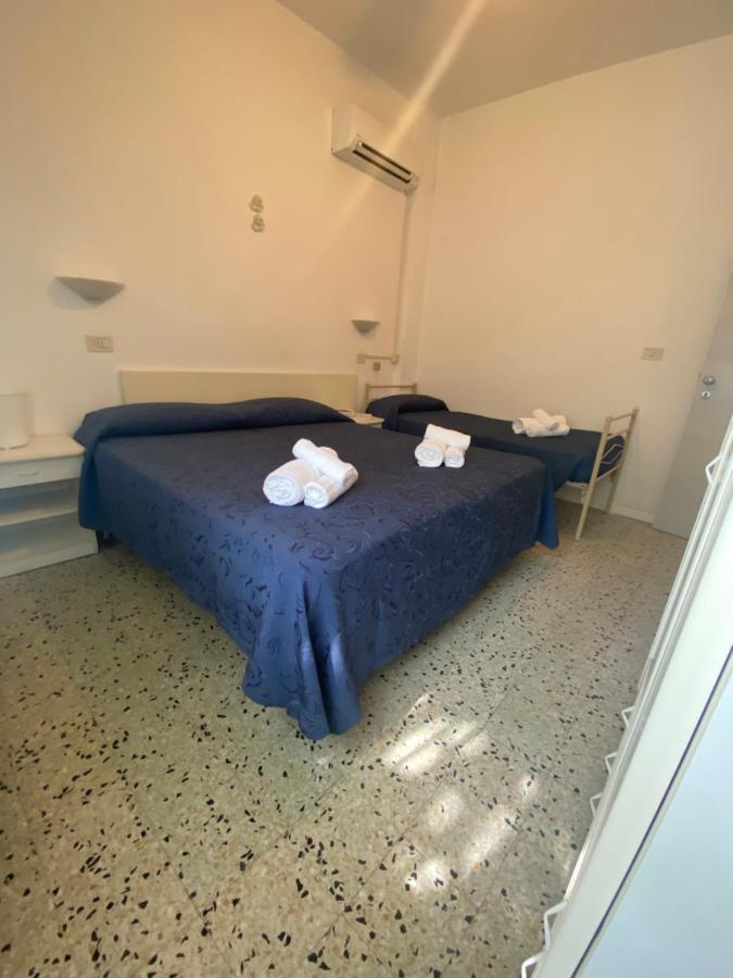 B&B Hotel Lucciola Cattolica Exterior foto